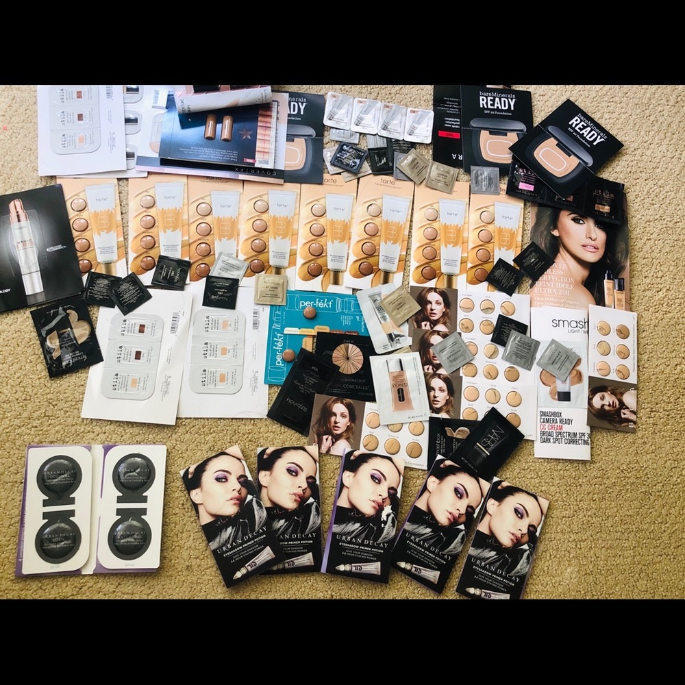 70 piece foundation sample set!